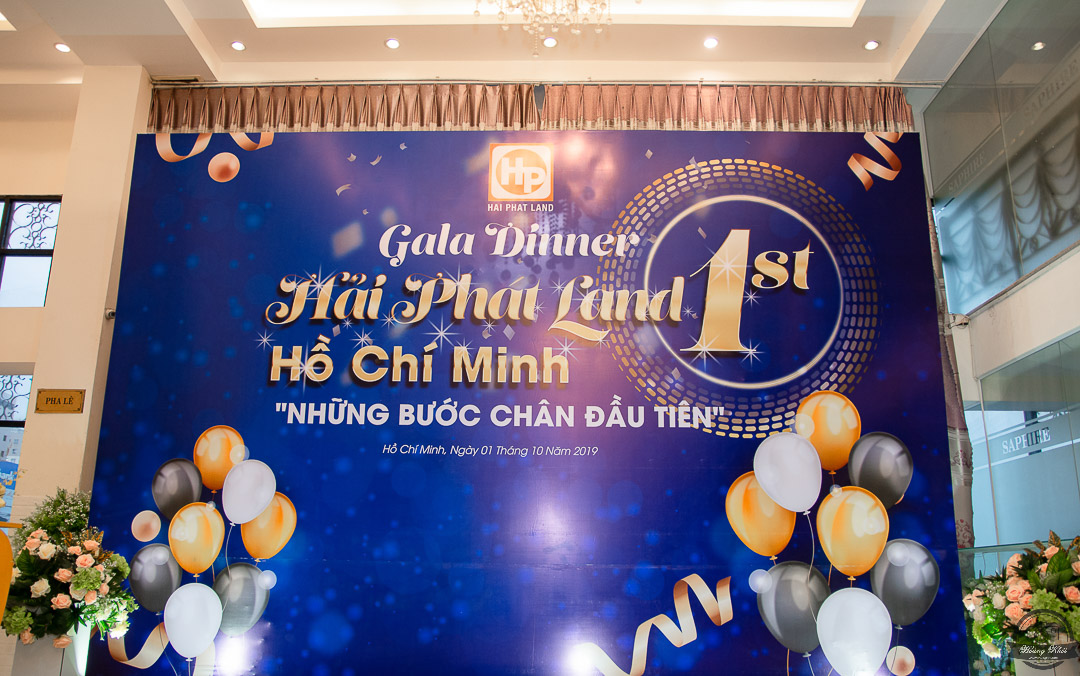 Backdrop gala dinner là gì?