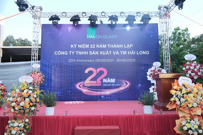 Mẫu 2 backdrop kỷ niệm thành lập công ty