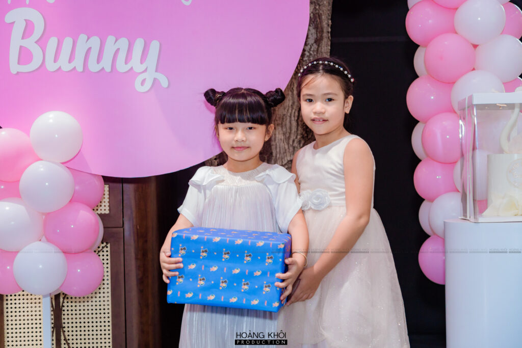 Chụp tiệc sinh nhật tại MARINA CLUB Nguyễn Bỉnh Khiêm, Quận 1