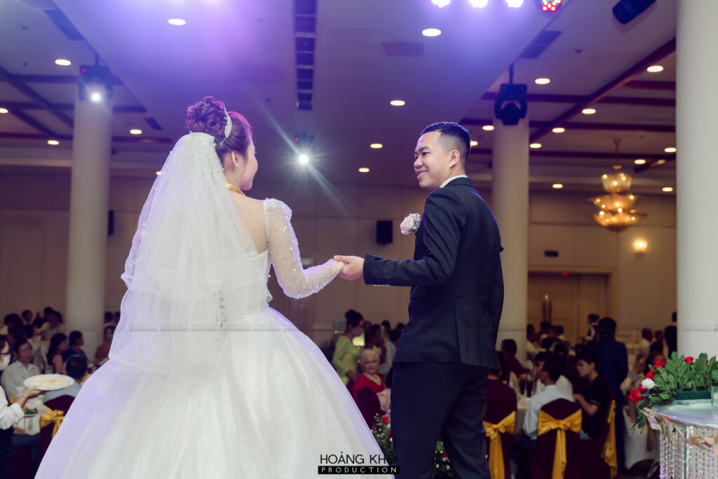 Chụp ảnh tiệc tân hôn nhà hàng Đông Phương 3 Luỹ bán bích